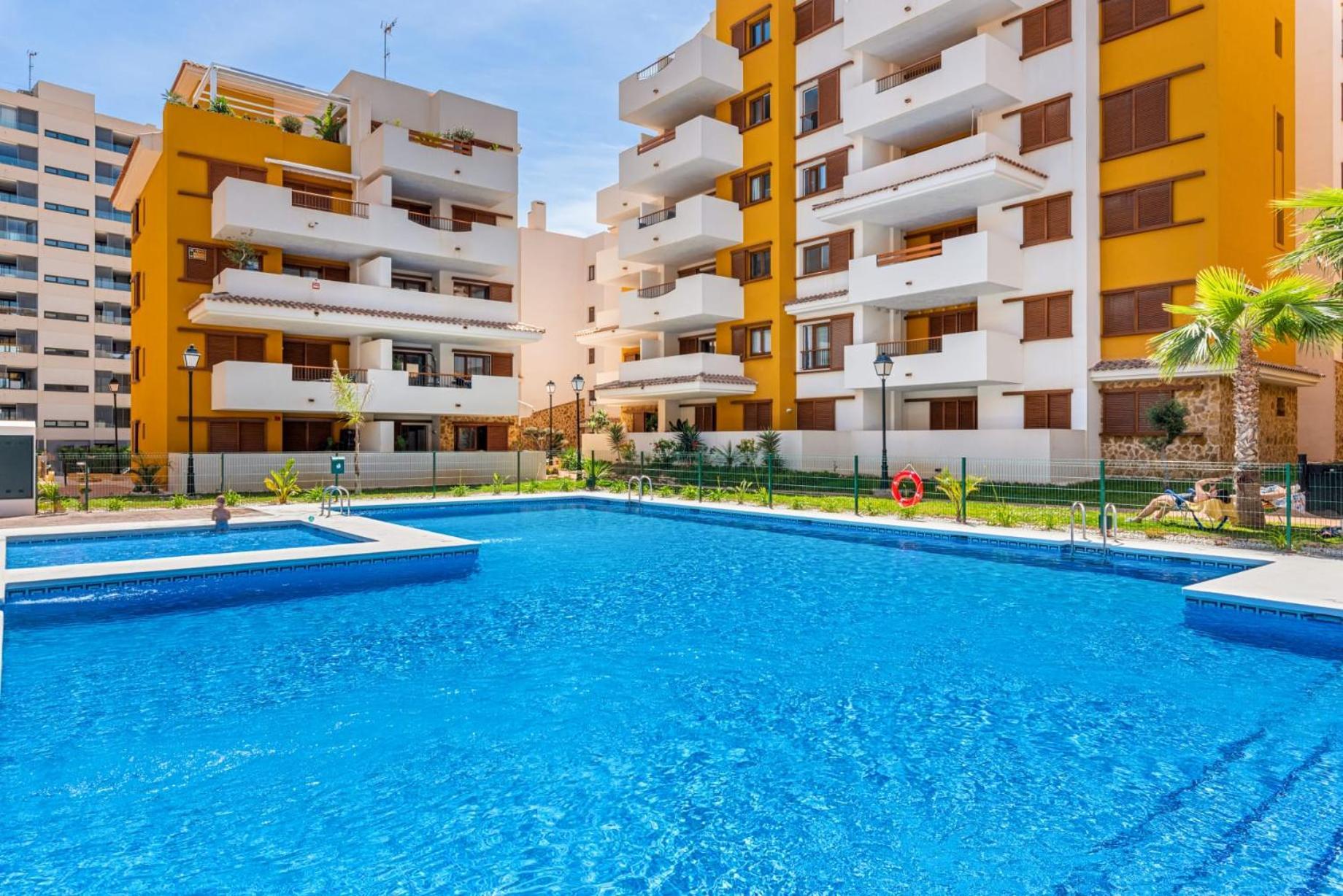 Olivia Sunny 2 Bedroom Apartament Punta Prima Torrevieja Luaran gambar