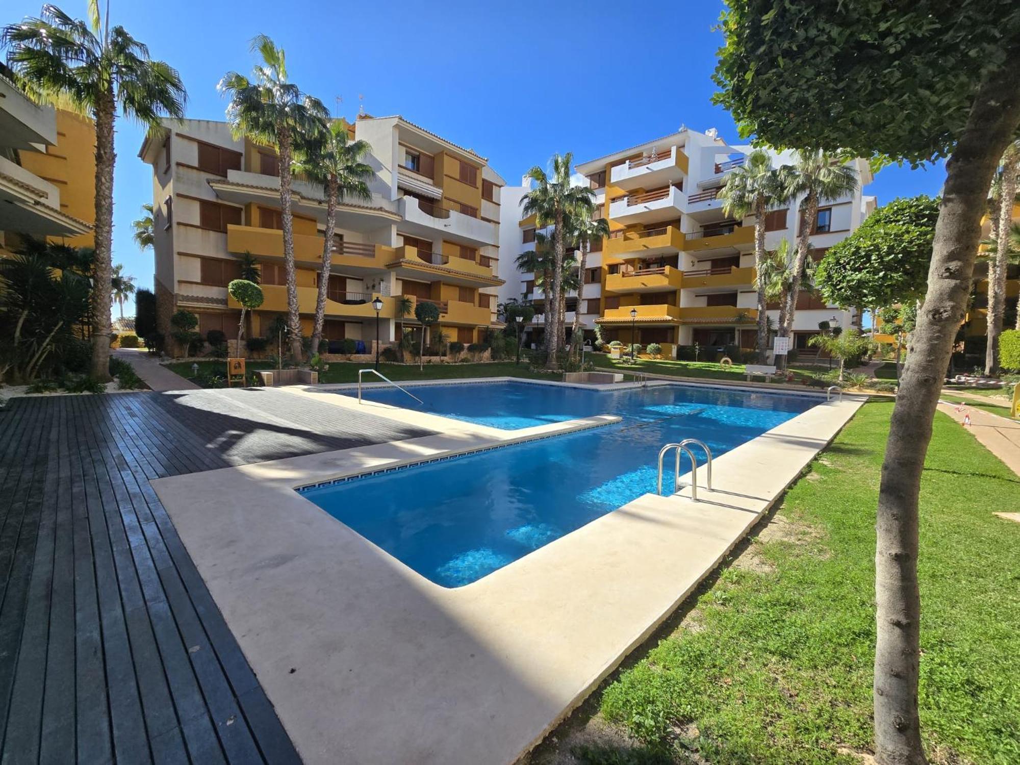 Olivia Sunny 2 Bedroom Apartament Punta Prima Torrevieja Luaran gambar