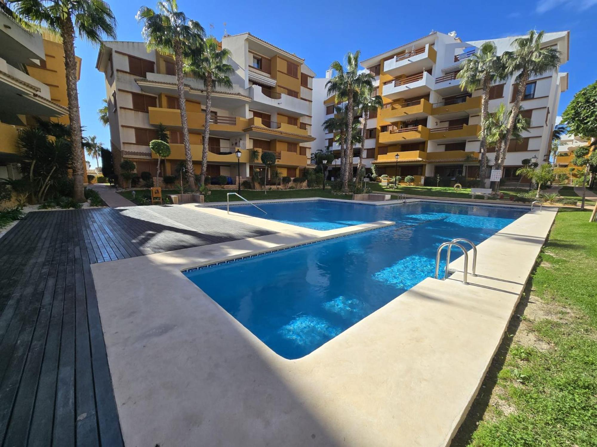 Olivia Sunny 2 Bedroom Apartament Punta Prima Torrevieja Luaran gambar